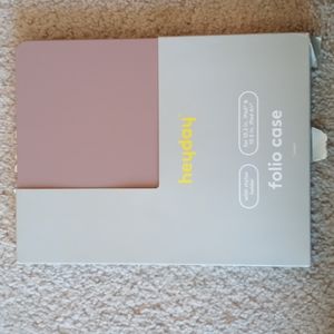 Heyday folio case warm taupe NWT